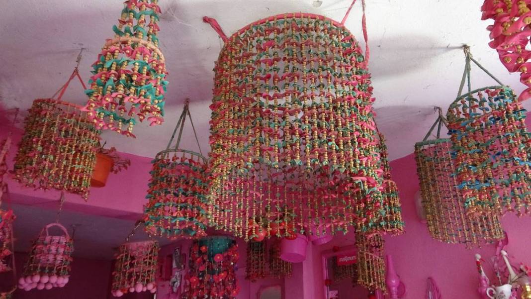 Daha önce böyle bir ev görmediniz! Türkiye'nin dört bir yanından görmeye geliyorlar, meğer çocukluk hayaliymiş 2